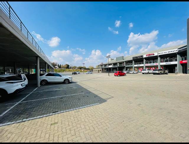 235M² RETAIL TO LET IN KYALAMI